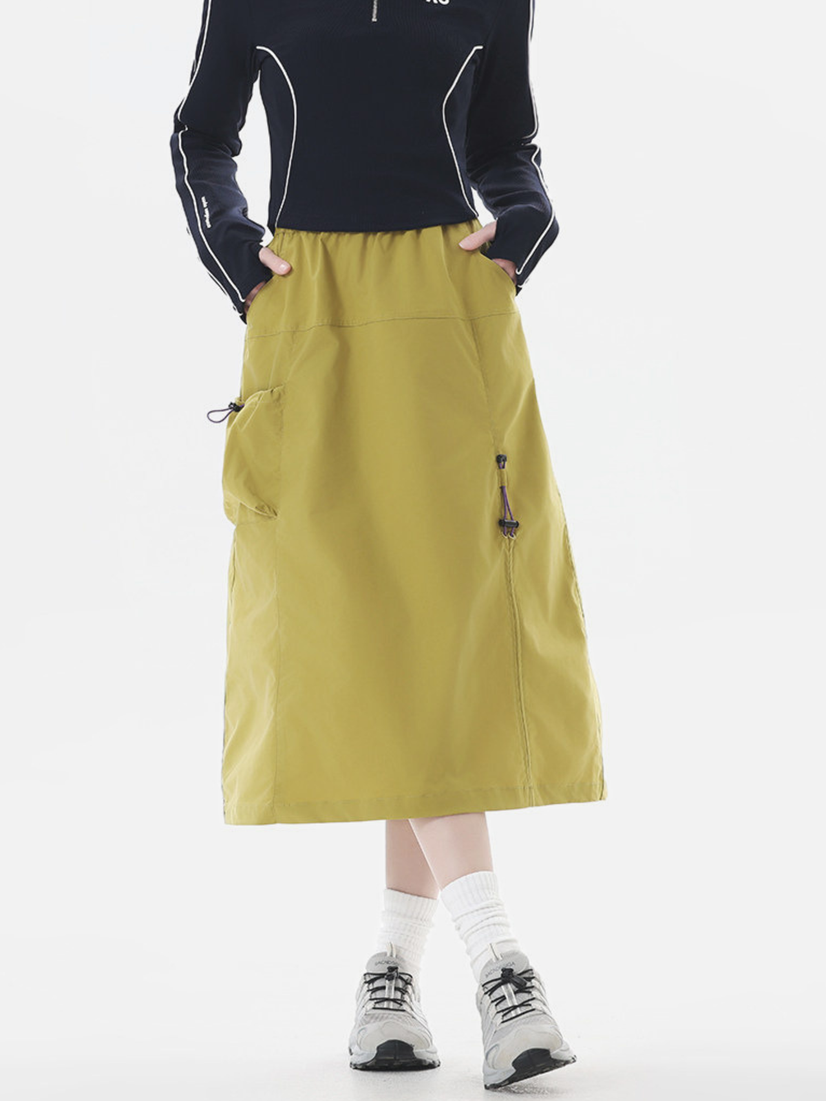 Frostcrest - Women's Water-Repellent Cargo Skirt